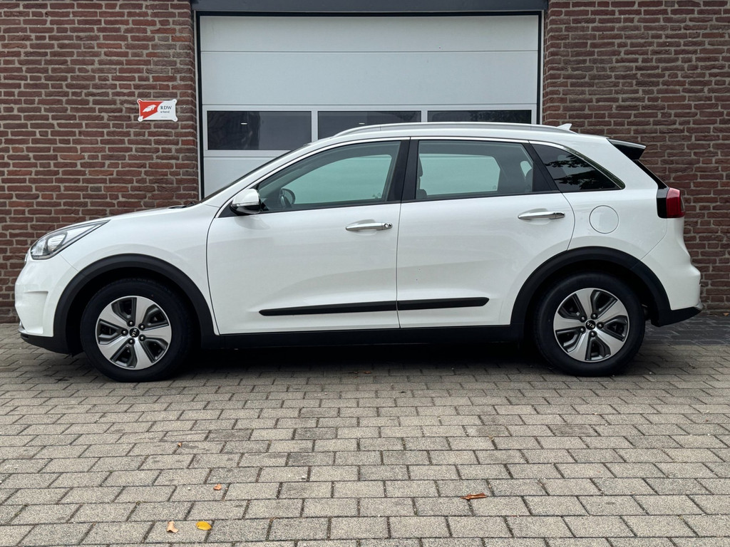 Kia Niro 1.6 GDi Hybrid DynamicLine|1/2Leer|Carplay|NAP| 56022201-2.jpg | Vissers Automotive