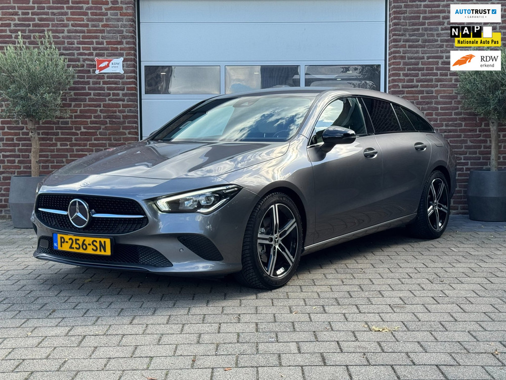 Mercedes-Benz CLA Shooting Brake 200 Luxury Line|Trekhaak|Leer|Camera| 56334378-0.jpg | Vissers Automotive